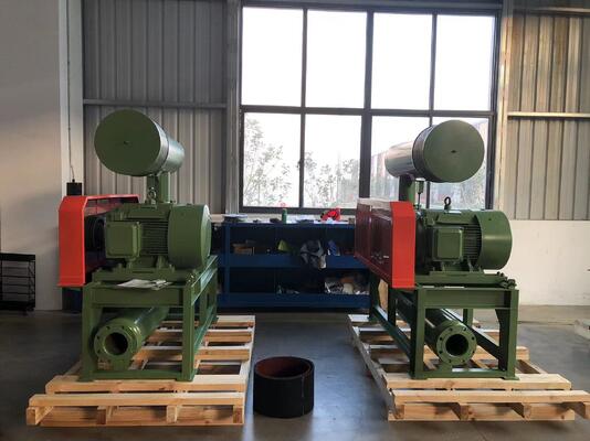 Roots Rotary Lobe Blower com 3 L/min de água de resfriamento, 60-100KPA Pressão de descarga e 1,5-5,5 KW de potência do motor