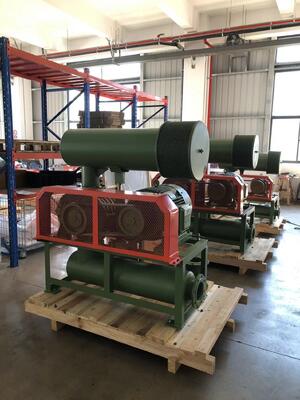 Roots Rotary Lobe Blower com 3 L/min de água de resfriamento, 60-100KPA Pressão de descarga e 1,5-5,5 KW de potência do motor